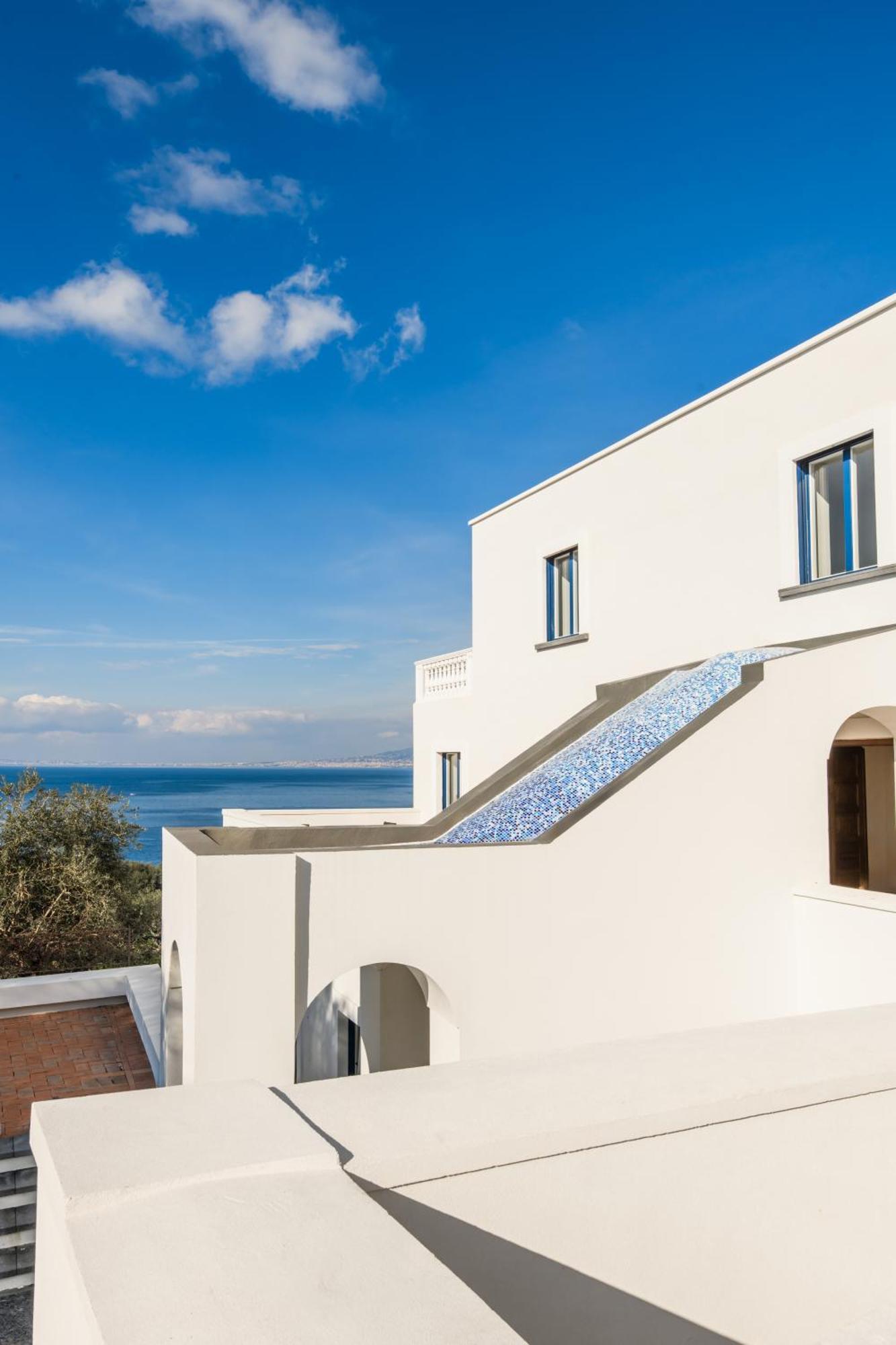 Relais Regina Giovanna Sorrento Bagian luar foto