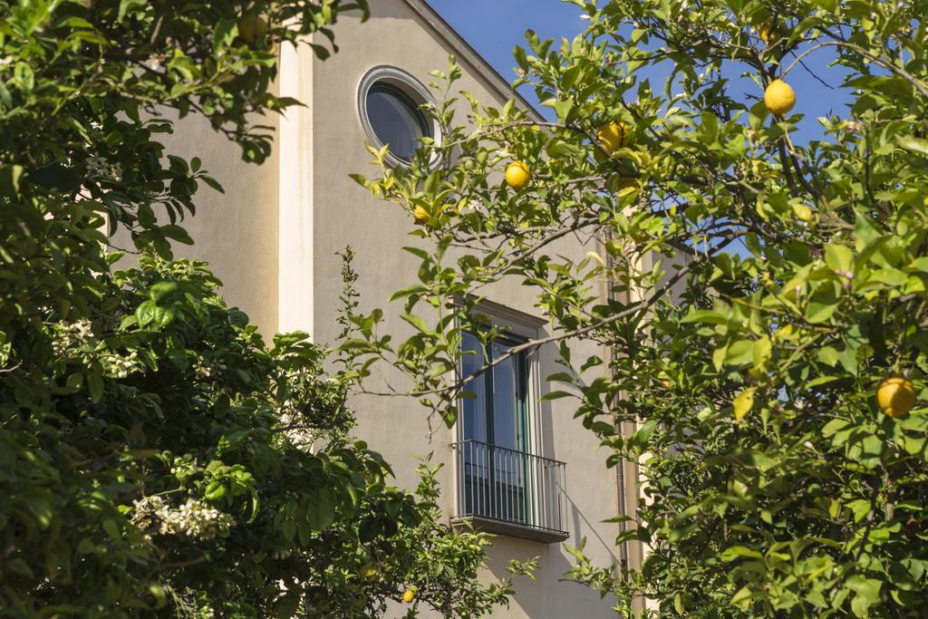Relais Regina Giovanna Sorrento Bagian luar foto